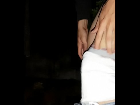 ❤️ 내 이웃이 내 격리 벽에 뛰어 들었다 섹스 비디오 우리 ❌️